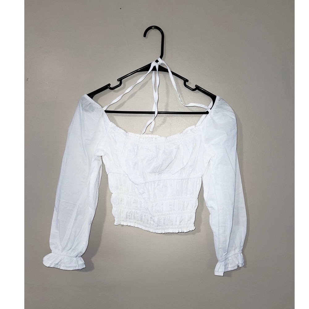 Long sleeve crop top